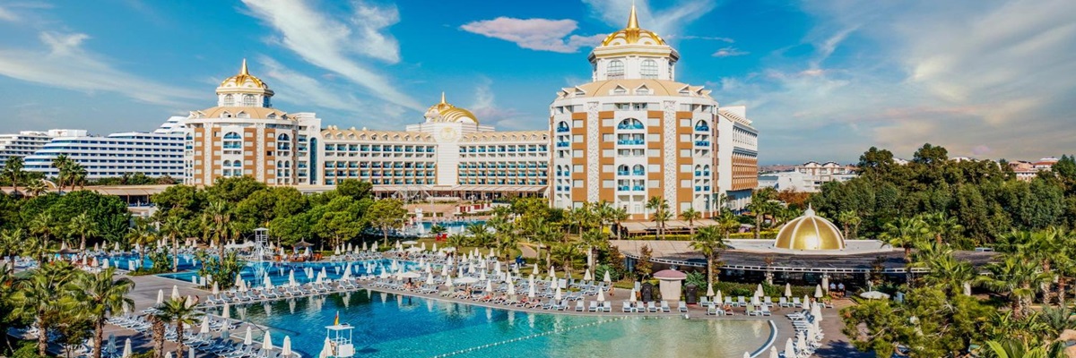 Delphin BE Grand